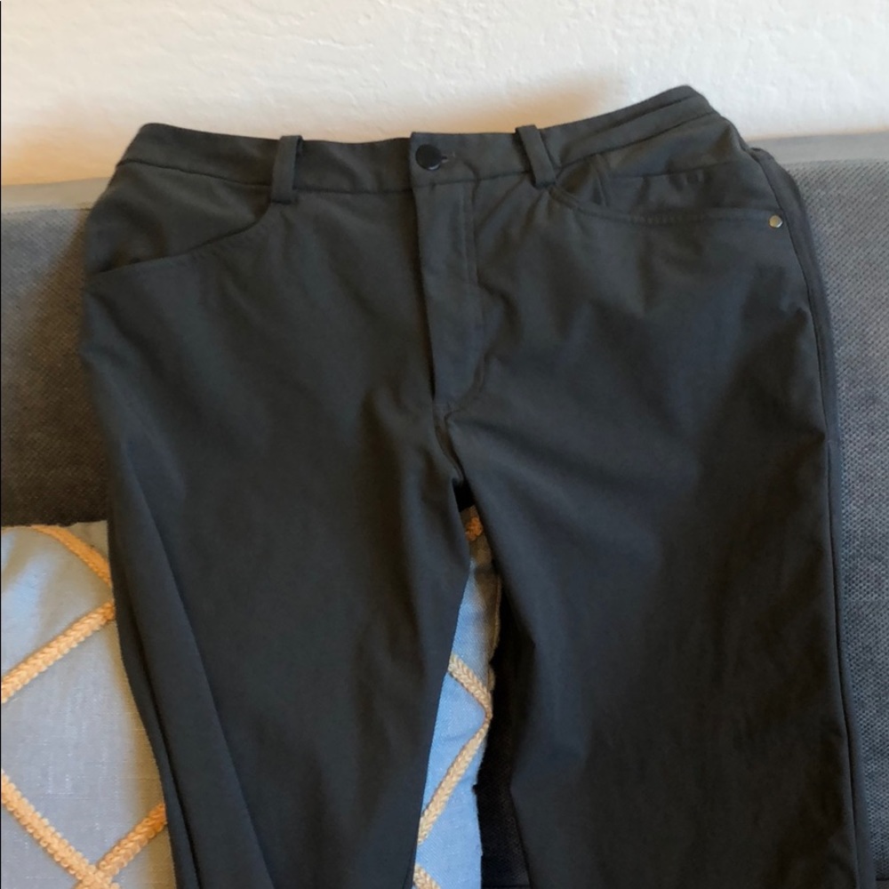Size 32 tall Lululemon pants